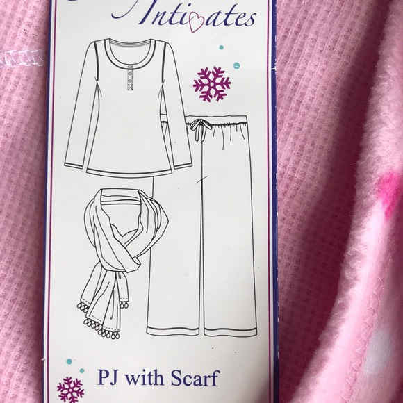 PJ Set - 3 pieces - Picture 2 of 3